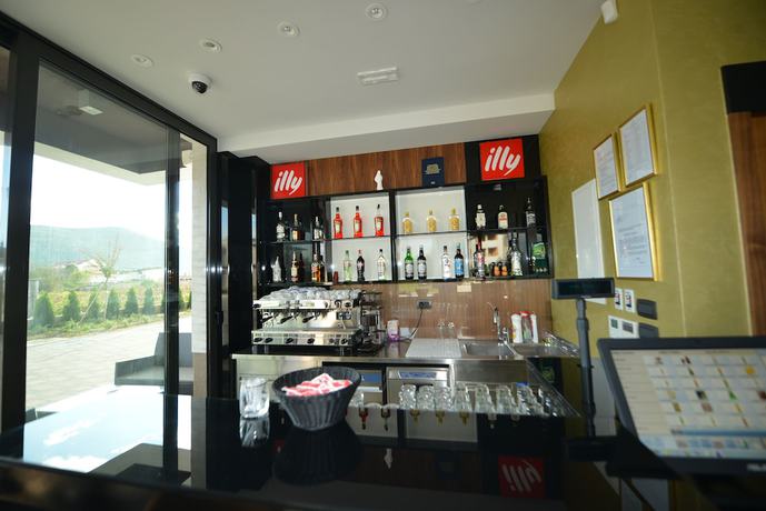 Imagen del bar/restaurante del Hotel St. Nicola. Foto 2