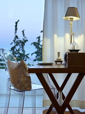 Imagen de la habitación del Hotel St. Nicolas Bay Resort and Villas. Foto 11