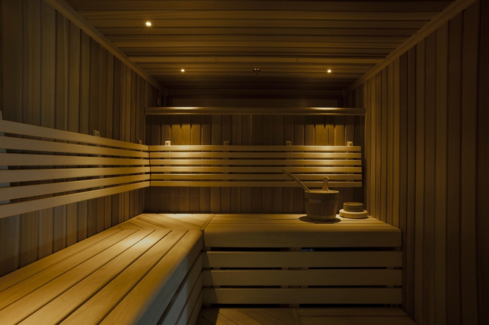 Imagen de la piscina del Hotel St Pancras London, Autograph Collection. Foto 15