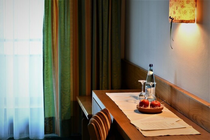 Imagen de la habitación del Hotel St. Pankraz. Foto 16