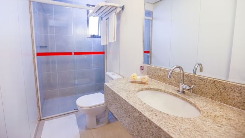 Imagen de la habitación del Hotel St. Paul Plaza. Foto 9