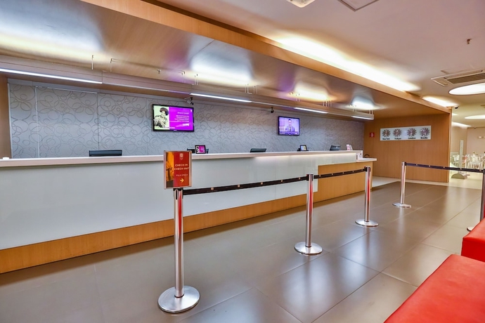 Imagen de los interiores del Hotel St. Paul Plaza. Foto 15