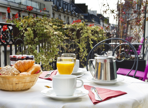 Imagen de la habitación del Hotel St Pétersbourg Opéra and Spa. Foto 5