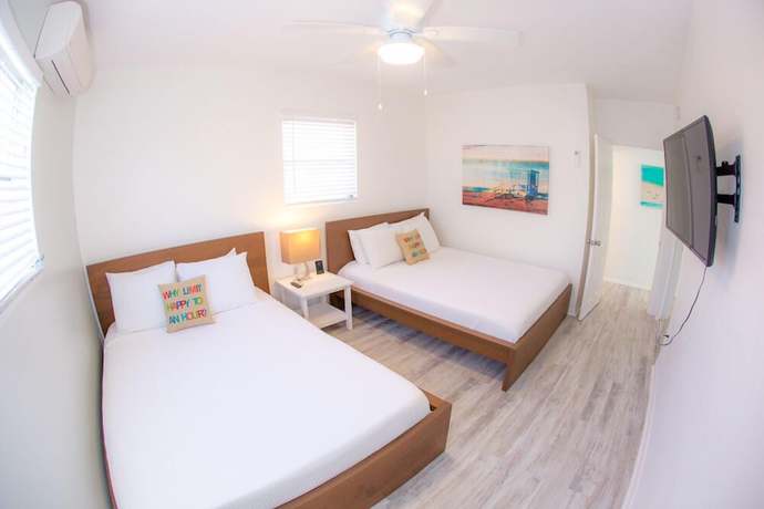 Imagen de la habitación del Hotel St Pete Beach Suites. Foto 16