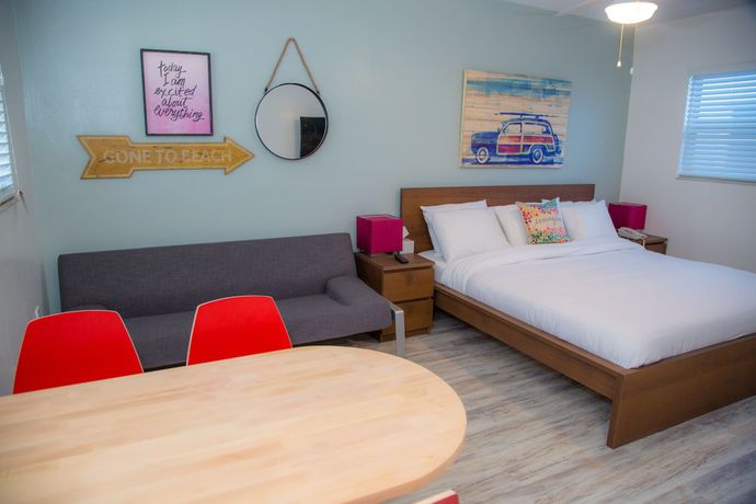 Imagen de la habitación del Hotel St Pete Beach Suites. Foto 17