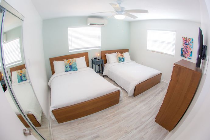 Imagen de la habitación del Hotel St Pete Beach Suites. Foto 20