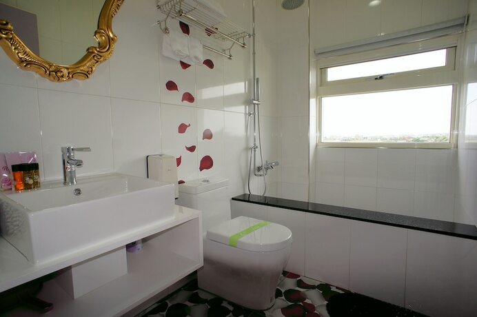 Imagen general del Hotel St. Petersburg Manor. Foto 12