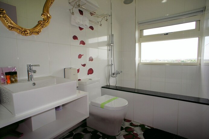 Imagen de la habitación del Hotel St. Petersburg Manor. Foto 22