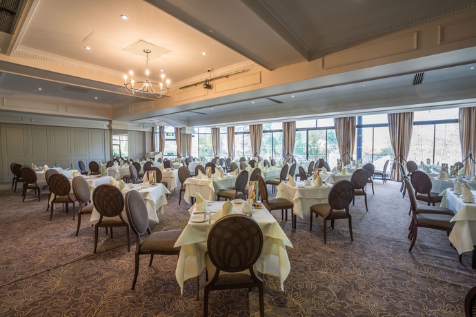 Imagen del bar/restaurante del Hotel St. Pierre Park. Foto 4