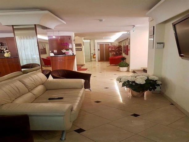 Imagen general del Hotel St. Pierre, Rimini. Foto 1