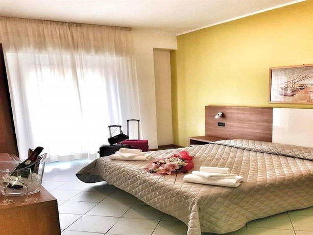 Imagen de la habitación del Hotel St. Pierre, Rimini. Foto 8