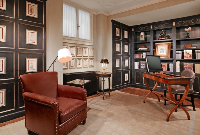 Imagen de los interiores del Hotel St Regis Florence. Foto 8