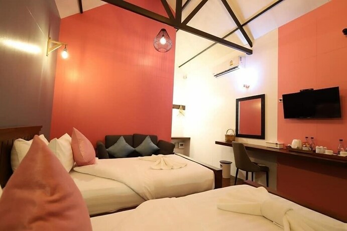 Imagen de la habitación del Hotel St Resort. Foto 16