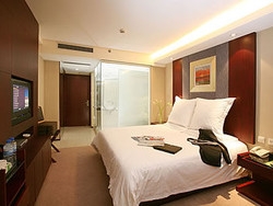 Imagen de la habitación del Hotel St. Rich Hotel. Foto 2