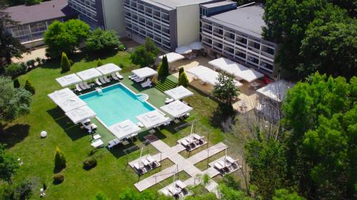 Imagen general del Hotel St. Sofia Beach. Foto 3