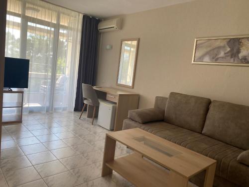 Imagen de la habitación del Hotel St. Sofia Beach. Foto 17