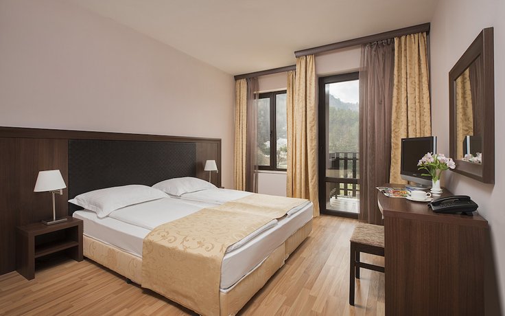 Imagen de la habitación del Hotel St. Spas And Balneo Complex. Foto 4