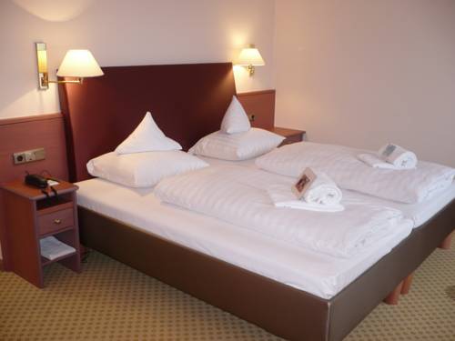 Imagen de la habitación del Hotel St. Wolfgang. Foto 7