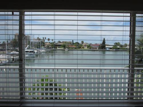 Imagen de la habitación del Hotel Sta N Pla Marina Resort. Foto 7