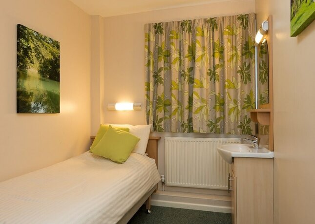 Imagen de la habitación del Hotel Stableside at York Racecourse. Foto 15