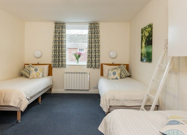 Imagen de la habitación del Hotel Stableside at York Racecourse. Foto 17