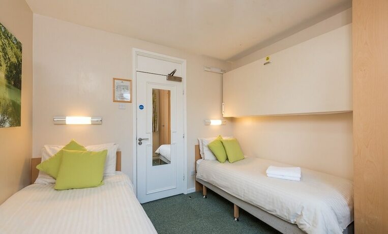 Imagen de la habitación del Hotel Stableside at York Racecourse. Foto 18