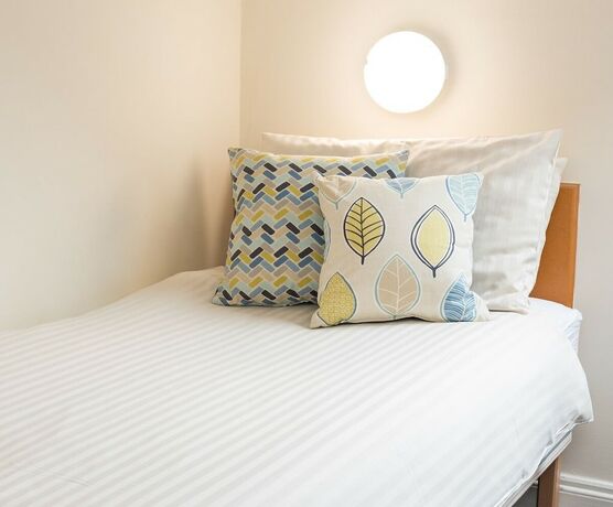 Imagen de la habitación del Hotel Stableside at York Racecourse. Foto 19
