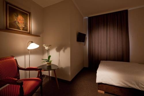 Imagen general del Hotel Stachus. Foto 4