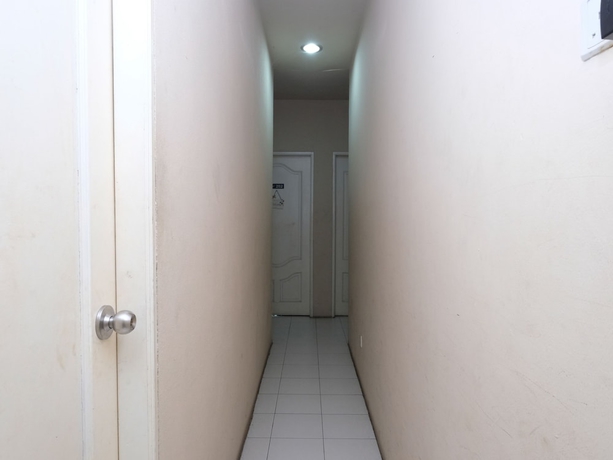 Imagen de los interiores del Hotel Stada. Foto 18