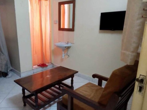 Imagen de la habitación del Hotel Stadium Holiday Inn Mombasa. Foto 10