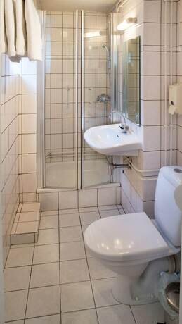 Imagen de la habitación del Hotel Stadsherberg de Poshoorn. Foto 17