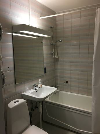 Imagen general del Hotel Stadshotellet I S&ouml;lvesborg. Foto 9