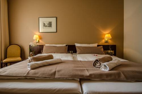 Imagen de la habitación del Hotel Stadt Aurich. Foto 4