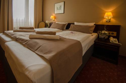 Imagen de la habitación del Hotel Stadt Aurich. Foto 7