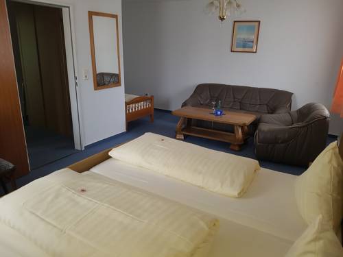 Imagen de la habitación del Hotel Stadt Baunatal. Foto 4