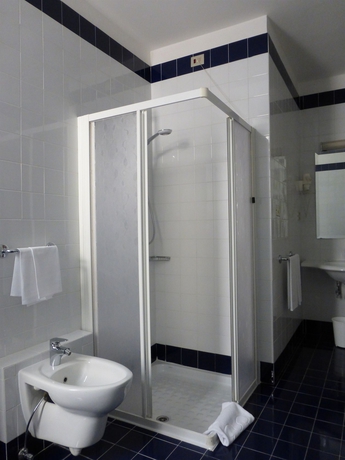 Imagen de la habitación del Hotel Stadt Citta. Foto 11