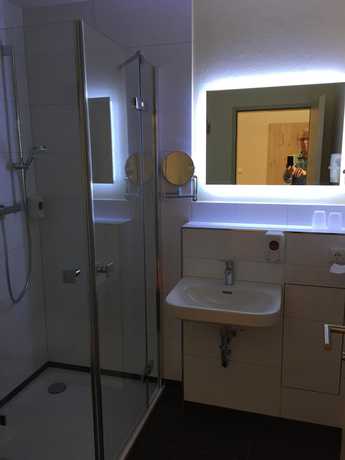 Imagen de la habitación del Hotel Stadt Magdeburg. Foto 11