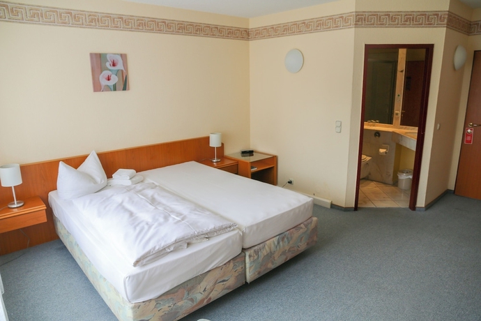 Imagen de la habitación del Hotel Stadt M&uuml;hlhausen. Foto 7