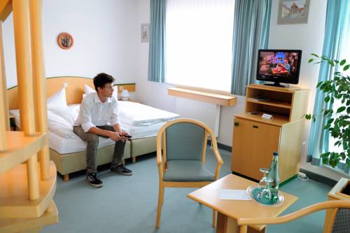 Imagen de la habitación del Hotel Stadt Naumburg. Foto 3