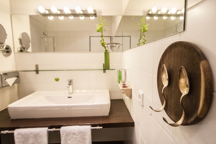 Imagen de la habitación del Hotel Stadthalle. Foto 7