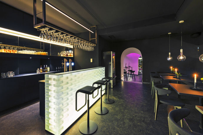 Imagen del bar/restaurante del Hotel Stadthotel Brunner. Foto 6