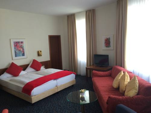 Imagen de la habitación del Hotel Stadthotel, Constanza. Foto 11