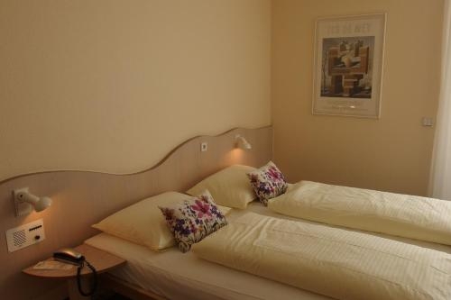 Imagen de la habitación del Hotel Stadthotel Engel. Foto 7