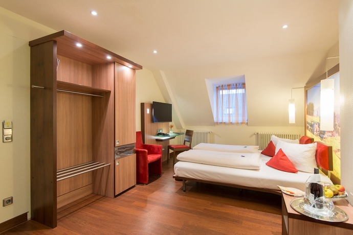 Imagen de la habitación del Hotel Stadthotel Freiburg. Foto 7