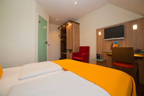 Imagen de la habitación del Hotel Stadthotel Freiburg Kolping Hotels Y Resorts. Foto 4