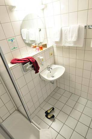 Imagen de la habitación del Hotel Stadthotel Heilbronn. Foto 3