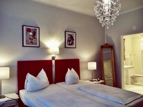 Imagen de la habitación del Hotel Stadthotel Restaurant Auerhahn. Foto 7