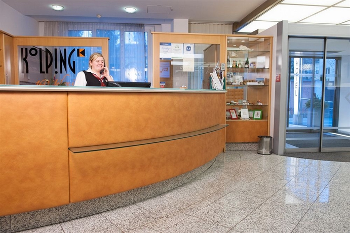 Imagen de los interiores del Hotel Stadtoase Kolping. Foto 13