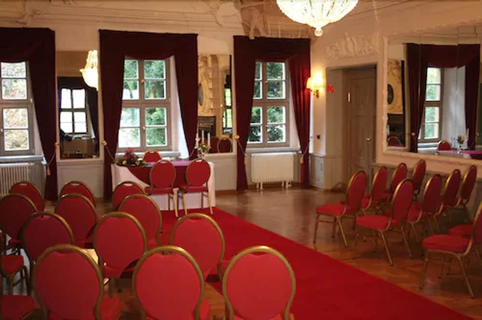 Imagen general del Hotel Stadtschloss Hecklingen. Foto 3