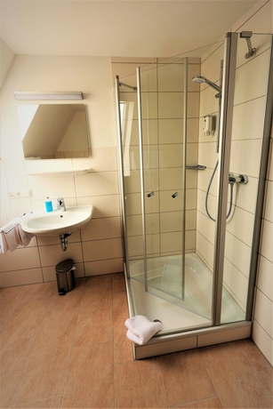 Imagen de la habitación del Hotel Stadtvilla Central. Foto 2